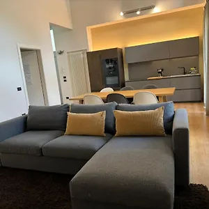  Appartement Lovely Loft & Flat