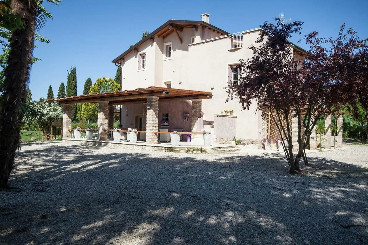 Çiftlik konaklama Casa Al Fiume Villa Ponti sul Mincio
